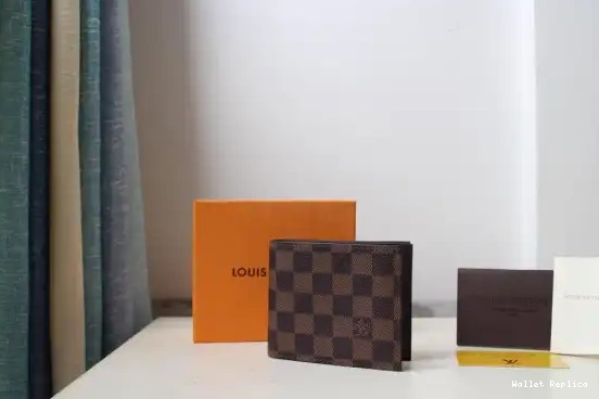 LOUIS VUITTON AMERIGO WALLET 0612
